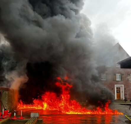 Stallbrand in Werne-Ehringhausen: 100 Ferkel sterben in Flammen