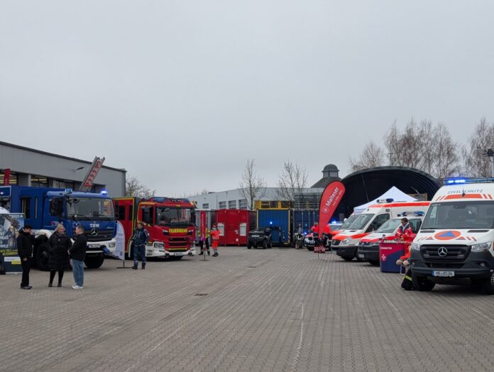 Seestadtretter hautnah erleben: Blaulicht Recruiting Day in Bremerhaven ein voller Erfolg