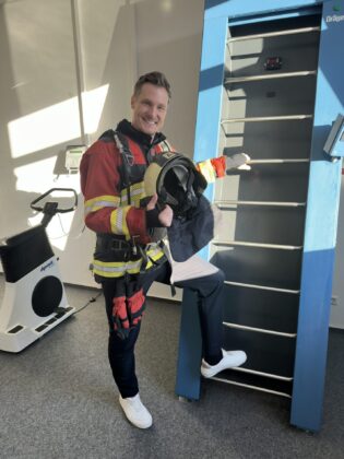Fitness der Einsatzkräfte Schleswig-Holstein: Marcell Jansen unterstützt Feuerwehr