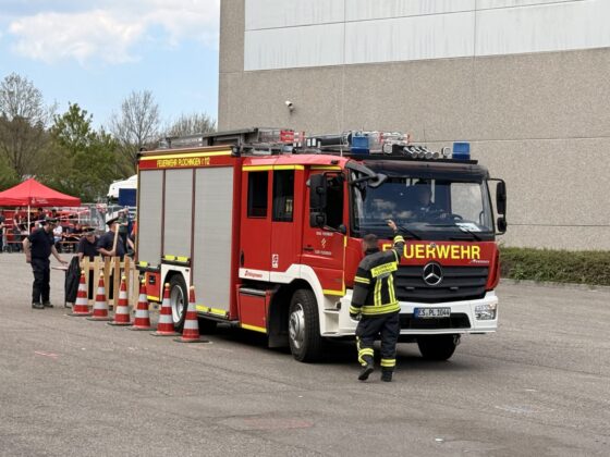 Feuerwehr-Geschicklichkeitspr&uuml;fung in Aichtal: Maschinisten am Limit