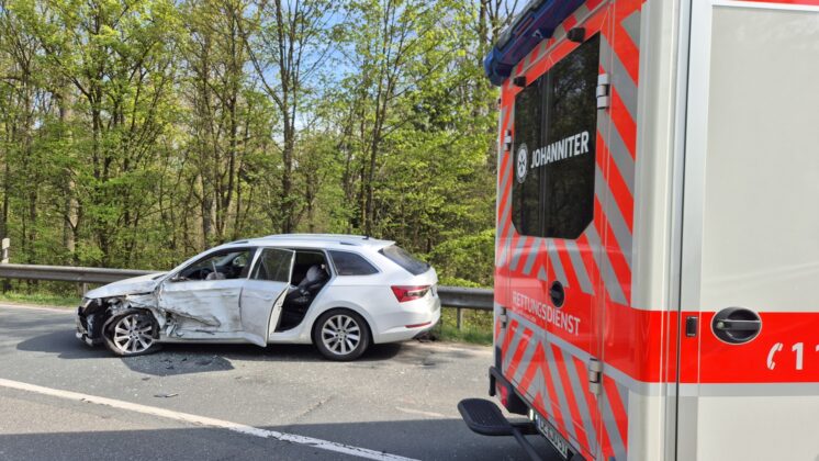 Unfall in Unterlüß auf der Weyhäuser Straße: Familie hat Glück