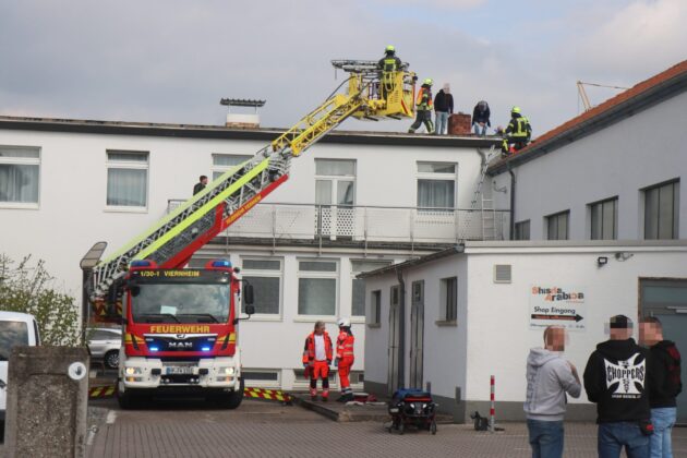 Rettungsaktion in Viernheim: Vermisster 63-Jähriger auf Dach gefunden