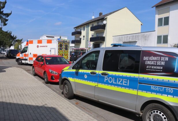 Unfall in der Max-Planck-Straße in Viernheim: Postauto übersieht Radfahrer