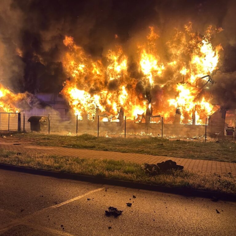 Großbrand in Raunheim: Traurige Bilanz nach Containerbrand