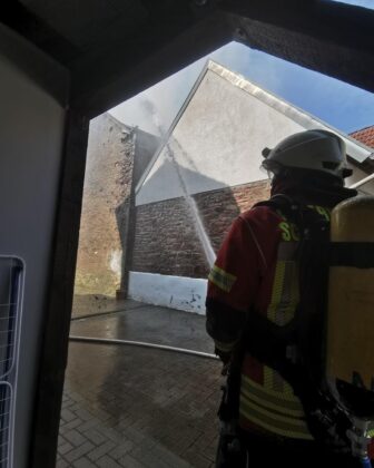 Gebäudebrand in Waldwimmersbach: 92-Jährige stirbt in Flammen