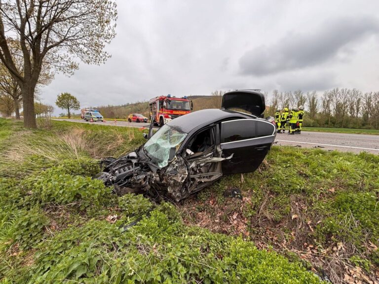Unfall auf der B56 bei Aldenhoven: 39-Jähriger schwer verletzt