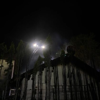 Garagenbrand in Himbach: Unterstand brennt in voller Ausdehnung