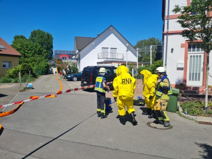 Einsatz der Feuerwehr Brühl: Chlorgas-Alarm in der Hofstraße