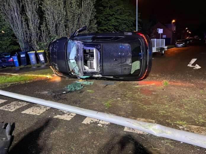 Unfall auf der Moerser Straße in Duisburg