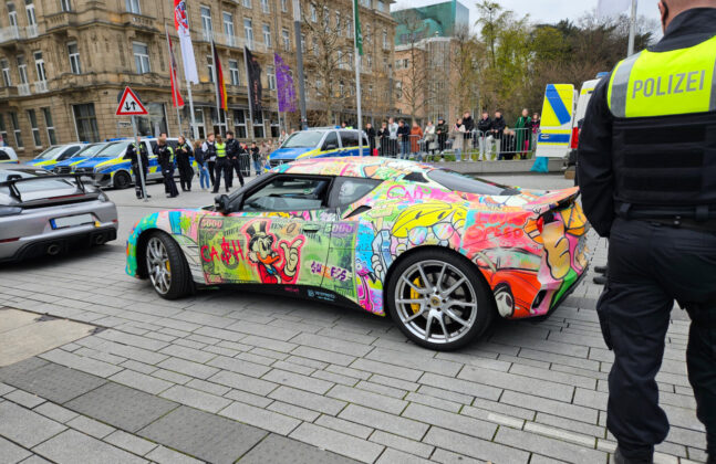 Kontrollen am Karfreitag in Düsseldorf: Polizei zieht Poser aus dem Verkehr