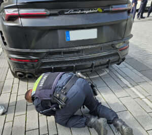 Wasserrohrbruch in Baden-Baden: B500 nach Leitungsplatzer geflutet