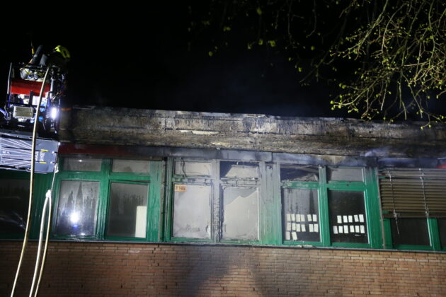 Brand am Berufskolleg in Gronau: Flammen im Klassenzimmer