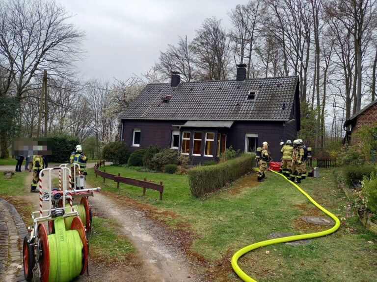 Wohnungsbrand in Herdecke: Haus nach Schwelbrand unbewohnbar