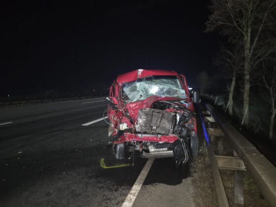 Unfall auf der A1 bei Grundbergsee: Gasaustritt führt zu Vollsperrung