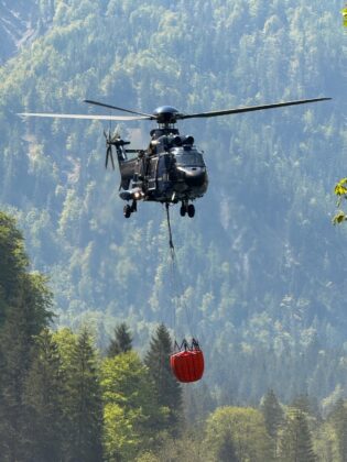 Hilfe der Bundespolizei beim Waldbrand: 126.000 Liter Wasser abgeworfen