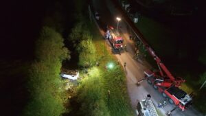 Gebäudebrand in Kaufbeuren: Wohnhaus nach Garagenfeuer schwer beschädigt