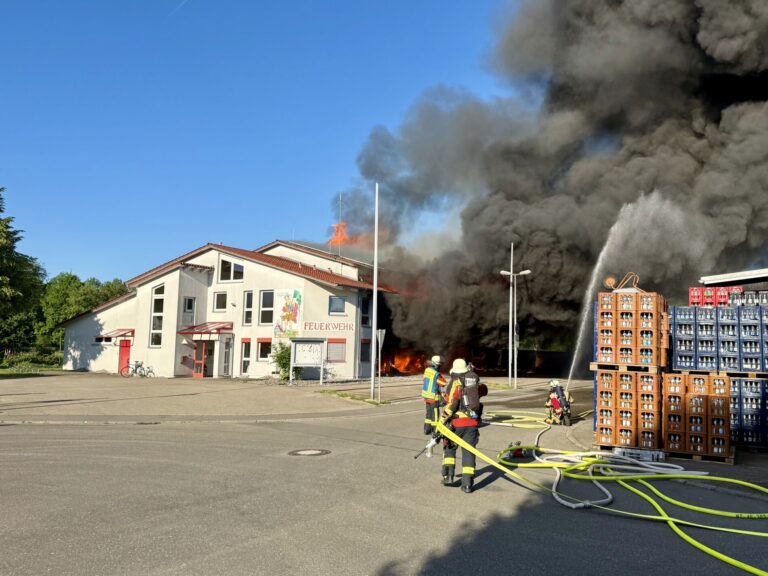Großbrand in Unterensingen: Feuerwehrhaus komplett zerstört