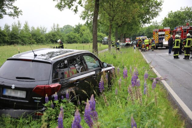Unfall auf der K38 bei Kummerfeld: Frontalzusammenstoß mit mehreren Verletzten