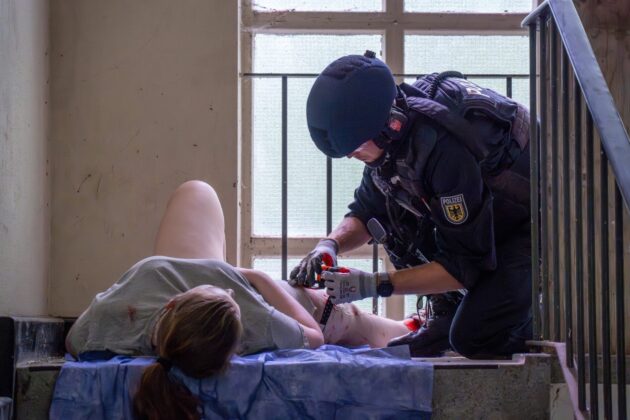 Notfallsanit&auml;ter-Ausbildung im Rettungsdienst: Kooperation mit der Polizei