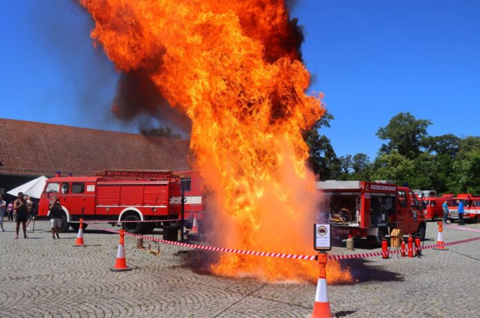 Feuerwehrgeschichte in Mannheim: Gelungener Tag der offenen Tür