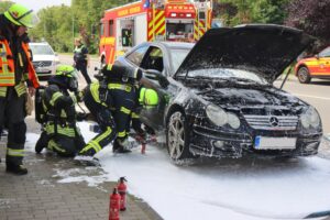 Waldbrand in Niederheimbach: Hubschrauber und Drohnen im Einsatz