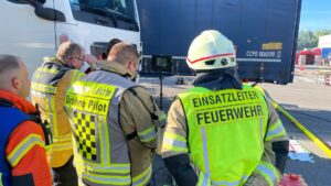 Brand am Petersberg: Zwei Pkw brennen in Hotel-Tiefgarage aus
