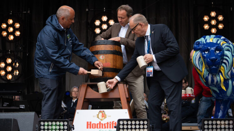 Polizei auf dem Hessentag in Fulda: Polizei-Bistro er&ouml;ffnet